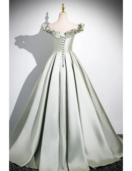 Elegant Green Ruffled Long Prom Dress With Off Shoulder