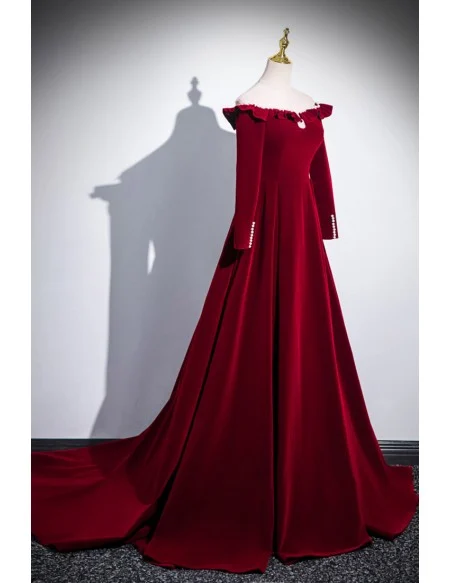Elegant Formal Long Sleeved Burgundy Velvet Prom Dress With Pearls Neckline