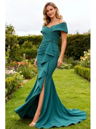 Modern Fitted Green Wedding Party Dress Off Shoulder with Pleated Ruffles