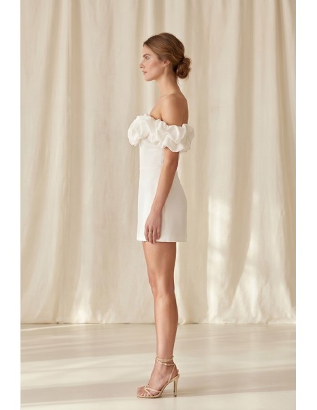 Off-Shoulder Ruffle Mini Wedding Dress for a Chic Courthouse Bridal Look