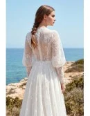 Vintage Lace Long-Sleeve Wedding Dress for Romantic Outdoor Beach Ceremonies