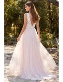 Romantic Lace-Bodice A-Line Wedding Dress with Tulle Skirt for Outdoor Garden Ceremonies