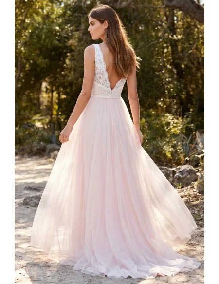 Romantic Lace-Bodice A-Line Wedding Dress with Tulle Skirt for Outdoor Garden Ceremonies