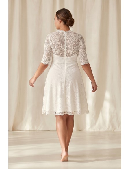 Vintage Lace Knee-Length Wedding Dress with 3/4 Sleeves for Courthouse Ceremonies