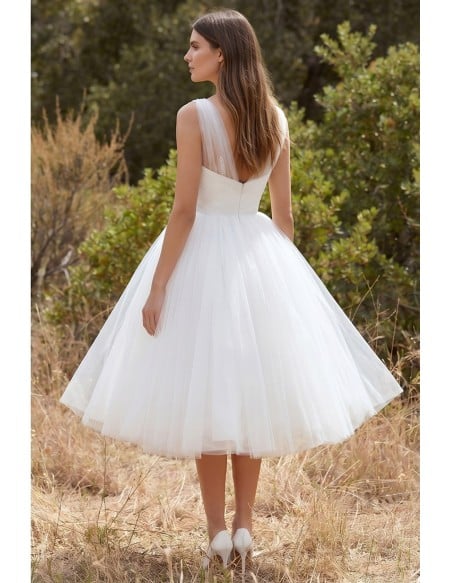 Tea-Length Tulle A-Line Wedding Dress with Scoop Neck for Outdoor Elopements