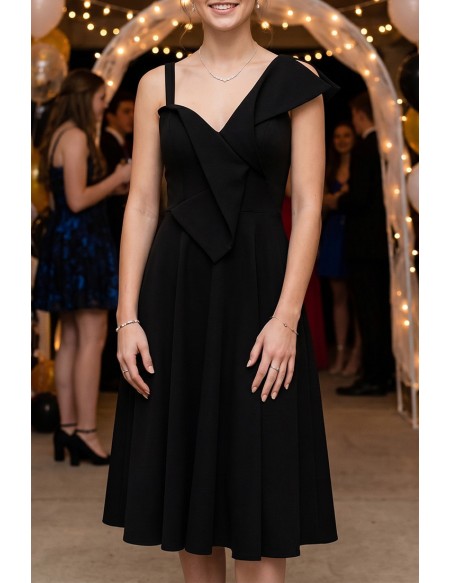 2018 Black Aline Simple Homecoming Dress Tea Length