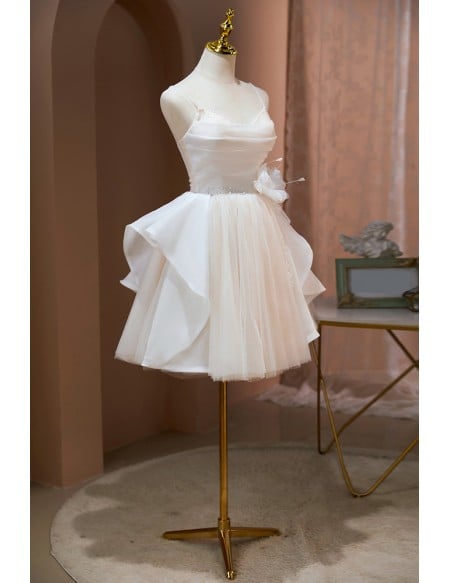 Elegant Ruffled Short Tulle Party Homecoming Dress with Straps