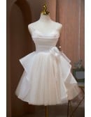 Elegant Ruffled Short Tulle Party Homecoming Dress with Straps