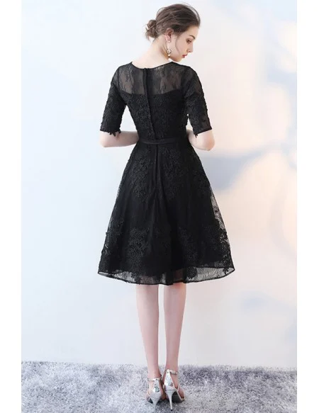 Black Tulle Short Homecoming Dress With Lace Half Sleeves