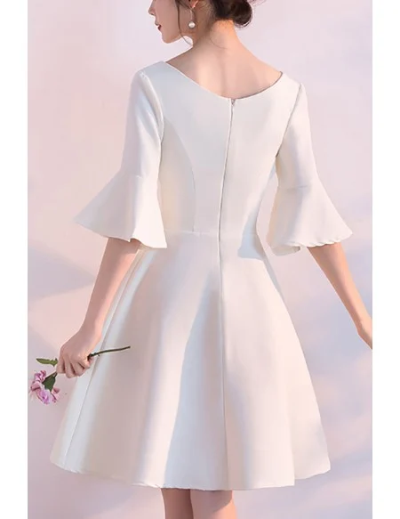 Simple Chic Short Hoco Dress Round Neck With Sleeves