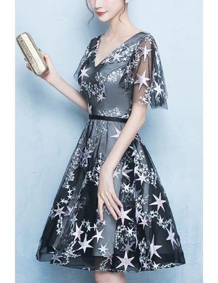 Cute Stars Short Tulle Homecoming Party Dress Vneck With Sleeves