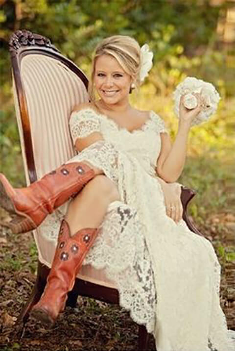 Great High Low Wedding Dresses With Cowgirl Boots  The ultimate guide 